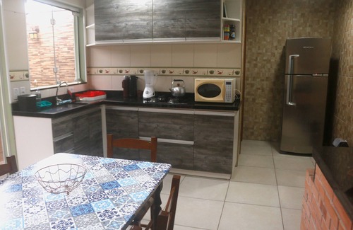 Arroio Teixeira Casa | Casa Encantadora em Capão Novo - Próxima à Praia e Supermercado