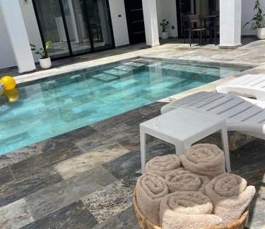 Las Galeras Villa | Casa Entre Playas con piscina en Las Galeras
