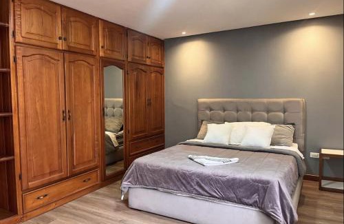 San Sebastián Casa | Casa Equipada cerca Hotel Oro Verde Cuenca