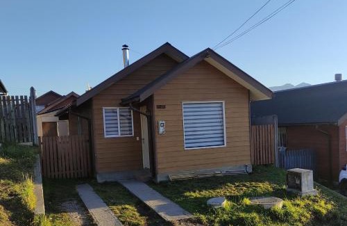 Coyhaique Apartamento | Casa Equipada para 4 personas con Estacionamiento