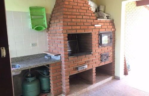 Raul Cury Casa | Casa espaçosa a 500 m da praia