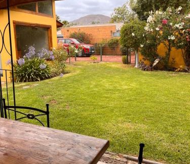 Copiapo Casa | Casa espaciosa con jardín y home office a pasos Casino ANTAY