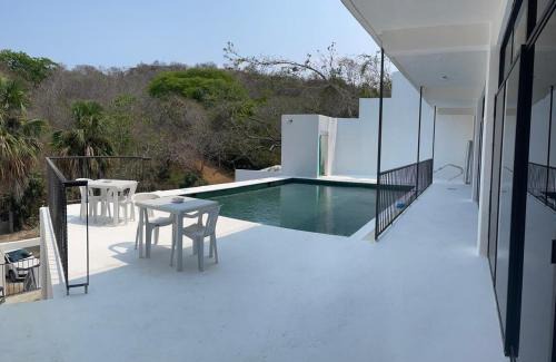 Puerto Ángel Hotel | Casa Esperanza