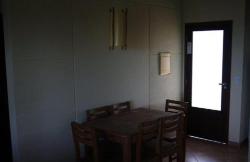 Zumbi Casa | Casa espetacular em condomínio pé-na-areia, RZ15