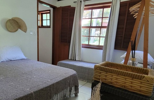 Buzios Cabaña | Casa Estilo Buziano Próxima à Orla Bardot e Rua das Pedras e de Várias Praias