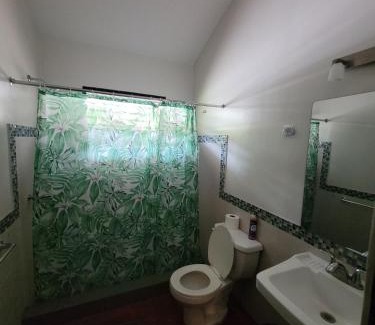 Puerto San Jose Casa | Casa estilo suizo cerca del mar