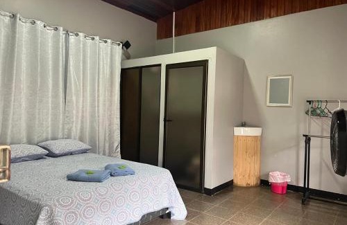 Daniel Flores Casa | Casa Eva Lodging Costa Rica