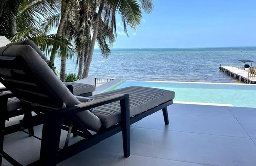 Zona Hotelera Villa | Casa F
