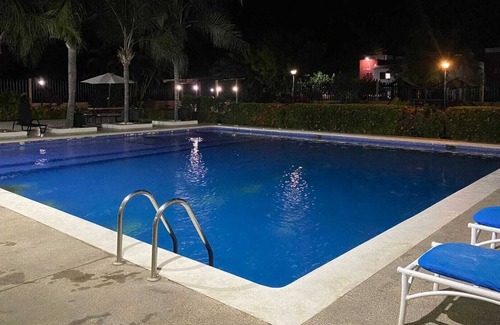 Ixtapa Casa | Casa Familiar Banus 3BR + 2BA | La playa a 20 min.