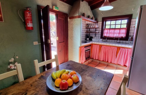 Puntagorda Cabaña | Casa Federico , rodeada de pinares y viñedos en Puntagorda, isla de La Palma