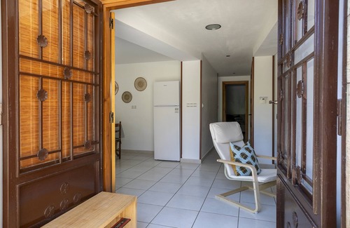 Castiello de Jaca Apartamento | Casa Feli: APARTAMENTO con JARDÍN PRIVADO en los PIRINEOS.