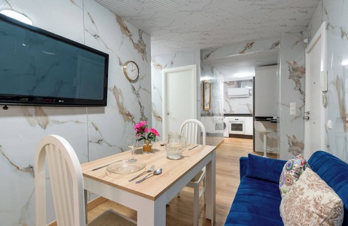 Los Remedios Apartamento | Casa Feria, alojamiento moderno en Sevilla