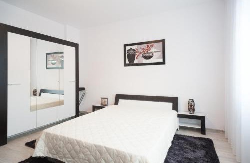 Viseu de Sus Apartamento | Casa Fermecata