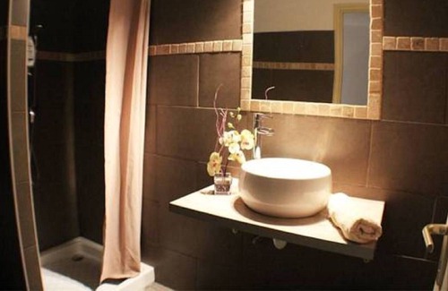 Soveria Apartamento | Casa Ferriginale - alquiler con muy linda vista del pueblo de Soveria