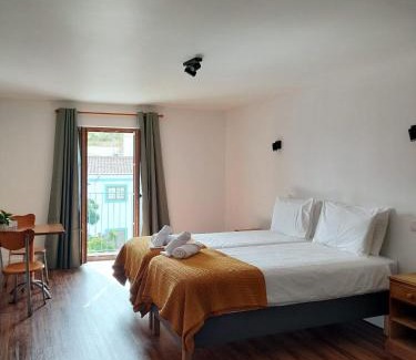Bordeira Cama Y Desayuno | Casa Fidal
