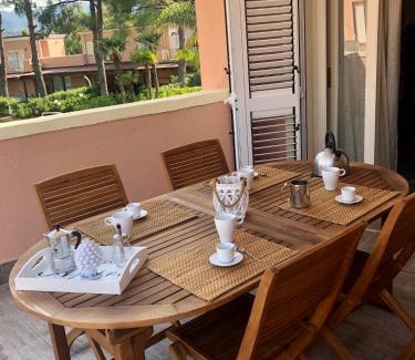 Tonnarella Apartamento | Casa FiLu’ a Portorosa Baia dei Delfini