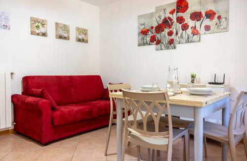 Clusone Apartamento | Casa Fiocco di Neve con giardino, box, WiFi