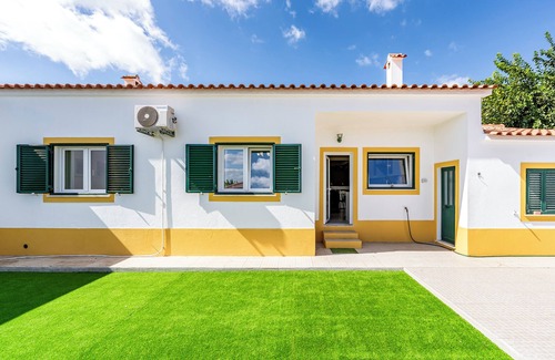 Sao Lourenco Casa | Casa Florbela in Azeitao-Family friendly Charming 3-bedroom house with AC, WiFi