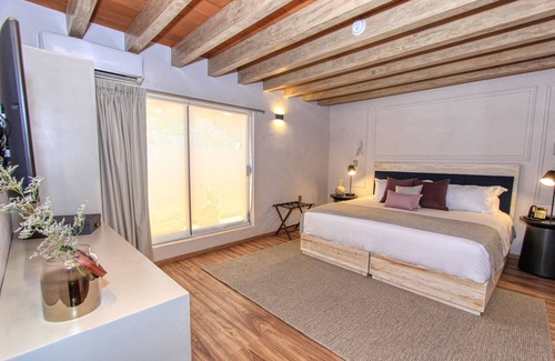 Barrio de La Presa Hotel | Casa Florencia Hotel Boutique