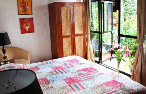 Ajijic Cama Y Desayuno | Casa Flores Bed & Breakfast