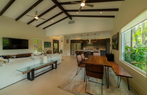 Jacó Villa | - Casa Forest 4 Bdrm Private Pool Family