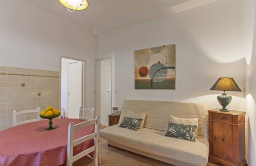 Santa-Reparata-di-Balagna Apartamento | Casa gentil abajo villa en Santa Reparata di Balagna