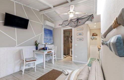 Montemarcello Apartamento | Casa Fra Gli Ulivi Apartments with Shared Pool