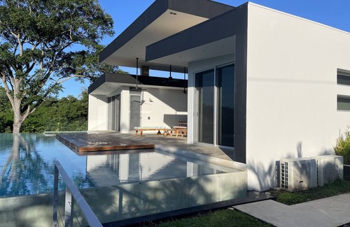 San Juanillo Casa | Casa Frank Ostional is a gated, guarded peaceful, serene ocean view modern home.