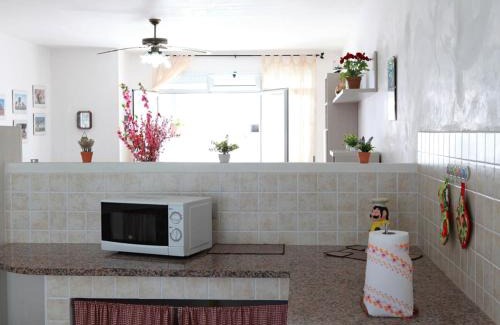 Posto Rosso Casa | CASA FRONTE MARE POSTO ROSSO 8 POSTI LETTO