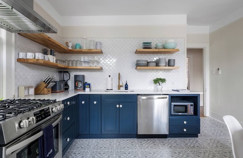 Radcliffeborough Casa | Casa Fuego - Suite B | Private Porch