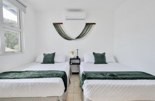 Santa Tecla Casa | Casa Grand, Gated Community