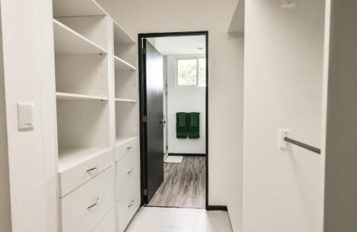 Santa Tecla Casa | Casa Grand, Gated Community