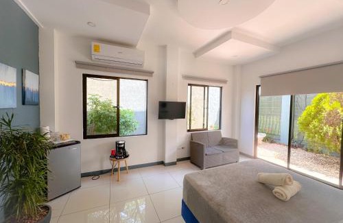 Alajuela Casa | Casa Garitas GuestHouse & Car Rental - Free SJO Airport Shuttle - casagaritas com