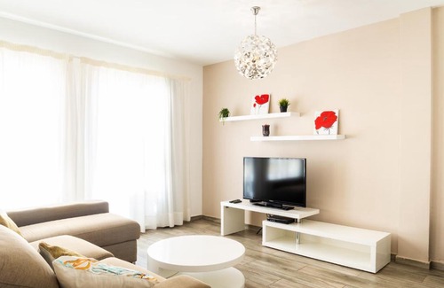 Geafond Apartamento | Casa Gema - Sunny Apartment