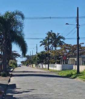 Ubatuba Casa | Casa geminada 500m da praia