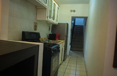 Taiz Casa | Casa Genova amplia y comoda, terraza privada cerca Aeropuerto Juarez