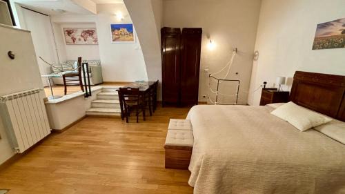 Canino Casa | Casa Gialla