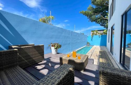 Puerto Juarez Casa | Casa Gigante de lujo, con piscina privada, 4 amplias habitaciones con baño privado