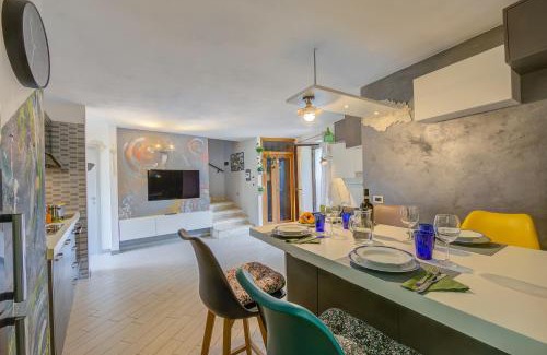 Riva del Garda Apartamento | Casa Gio Few Minutes from the Lake - Happy Rentals