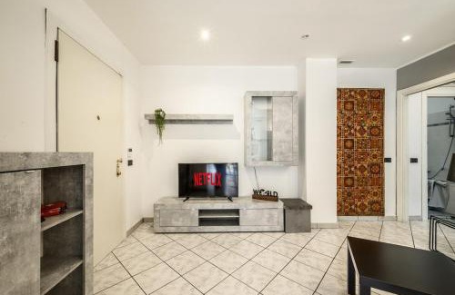 Gioia Apartamento | Casa Gioia 50 metres from the metro WiFi AC