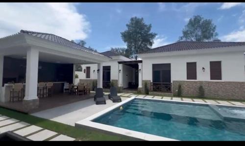 Olon Casa | Casa Grace Olón