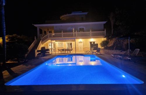 Mutxamel Casa | Casa Gran Mirador - Ruime vakantie villa met groot privé zwembad 8-14 pers