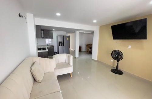 Monteria Apartamento | Casa Grande 3 Hab 4 baños Montería