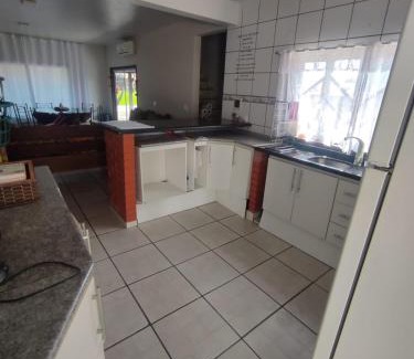 Ubatuba Casa | Casa grande, 700m da praia, São Francisco do Sul - SC