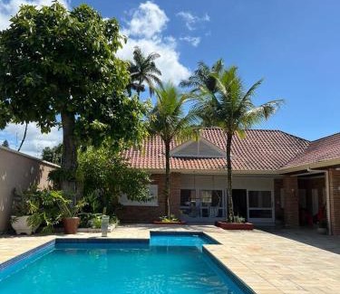Balneario Praia do Pernambuco Casa | Casa Grande Com Piscina Guaruja