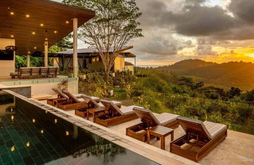 Tres Ríos Villa | Casa Grande del Mar - by Pura Villas