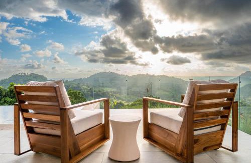 Tres Ríos Villa | Casa Grande del Mar - by Pura Villas