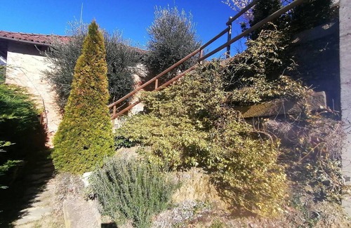 Portacomaro Apartamento | Casa Graziella - red apartment with a view