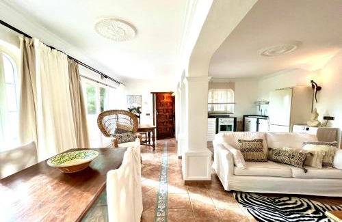 Santa Eulalia del Río Apartamento | Casa Grecia