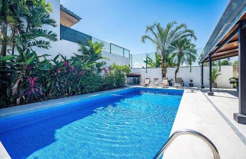 Jacó Casa | Casa Gris in Jaco